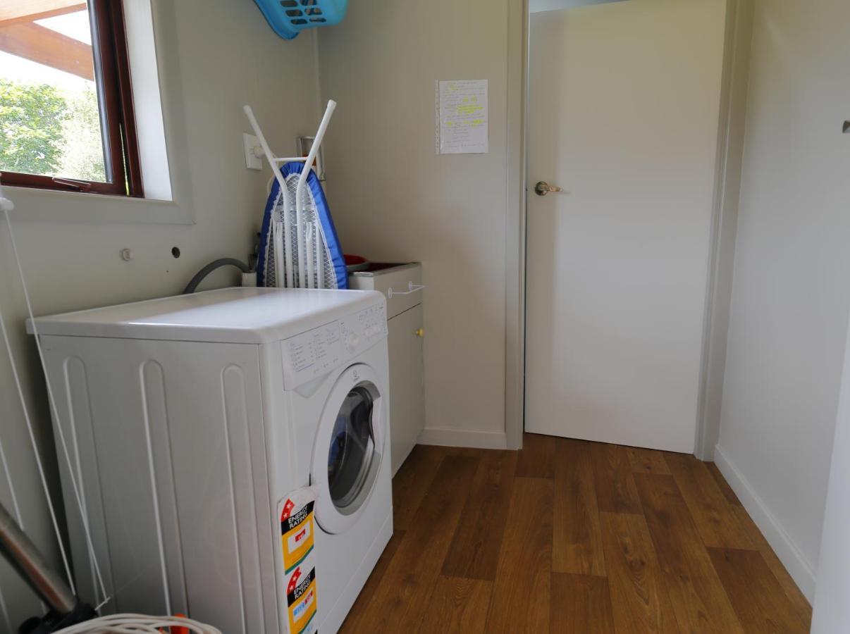 Mokonui Cottage - Te Anau Holiday Home Luaran gambar
