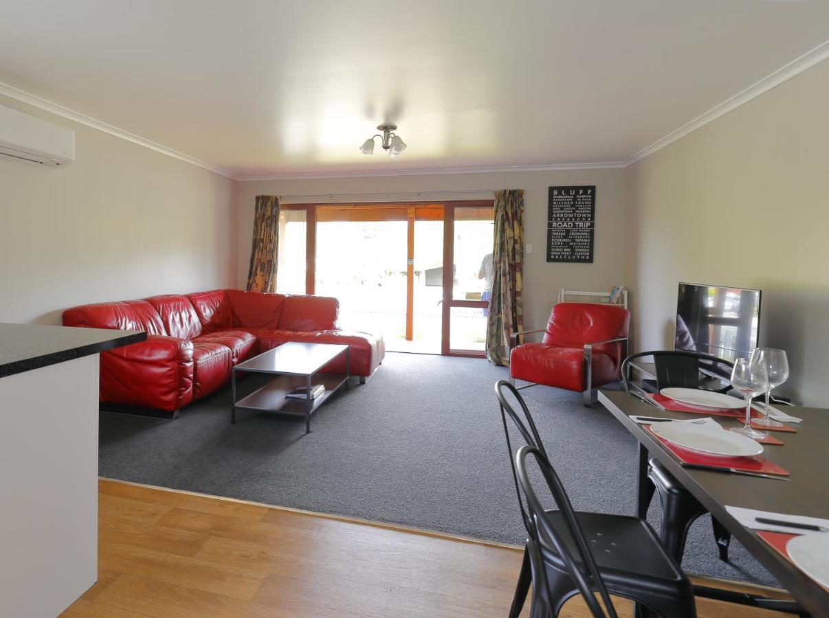 Mokonui Cottage - Te Anau Holiday Home Luaran gambar