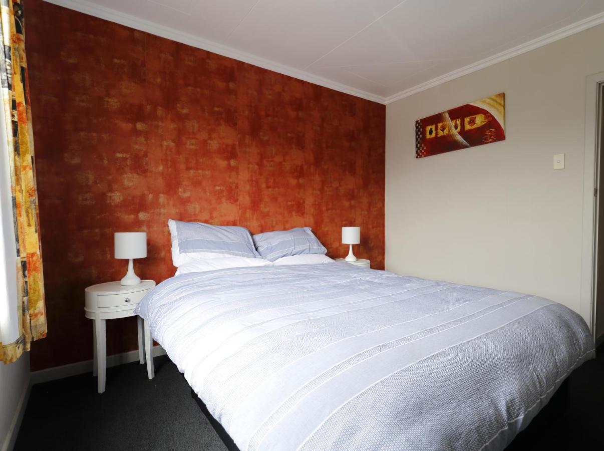 Mokonui Cottage - Te Anau Holiday Home Luaran gambar